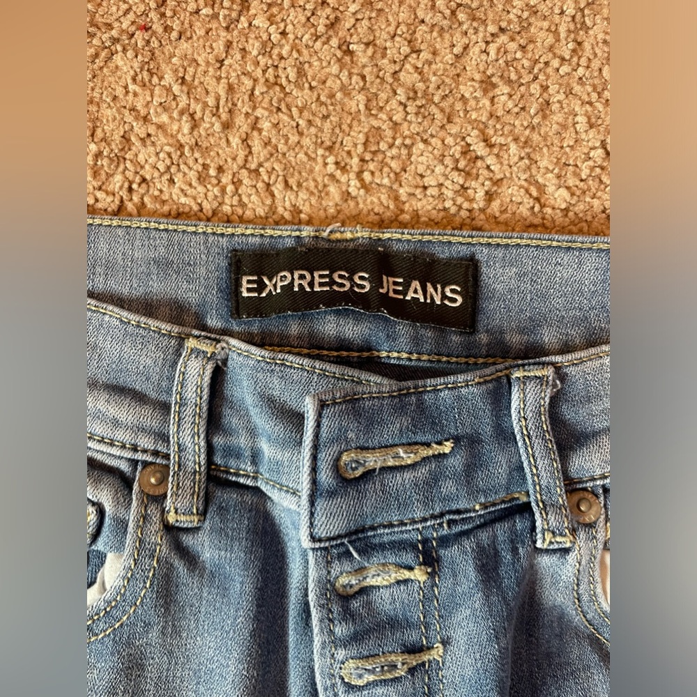 Express Jeans - Picture 3 of 5